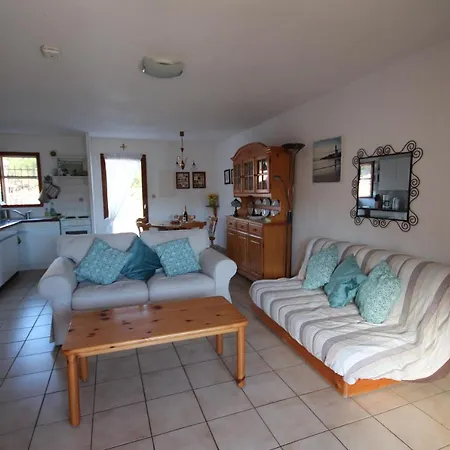 D'angle, 5 Couchages, 2 Etage, Terrasse Sud Parking Dans Securisee, Wifi , Piscine Commune 400m De La Lrjp123 Villa *