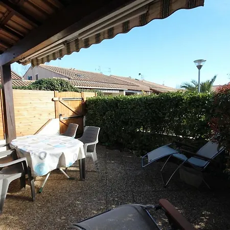 Villa D'angle, 5 Couchages, 2 Etage, Terrasse Sud Parking Dans Securisee, Wifi , Piscine Commune 400m De La Lrjp123