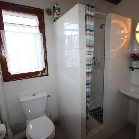 D'angle, 5 Couchages, 2 Etage, Terrasse Sud Parking Dans Securisee, Wifi , Piscine Commune 400m De La Lrjp123 Vila *