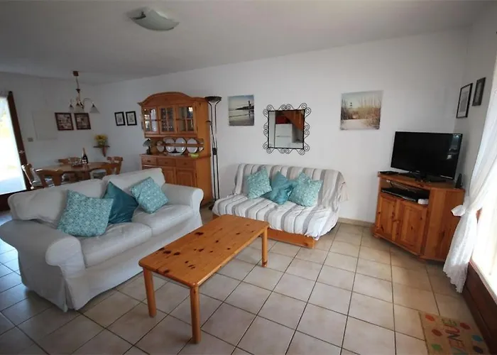 D'angle, 5 Couchages, 2 Etage, Terrasse Sud Parking Dans Securisee, Wifi , Piscine Commune 400m De La Lrjp123 Willa Portiragnes